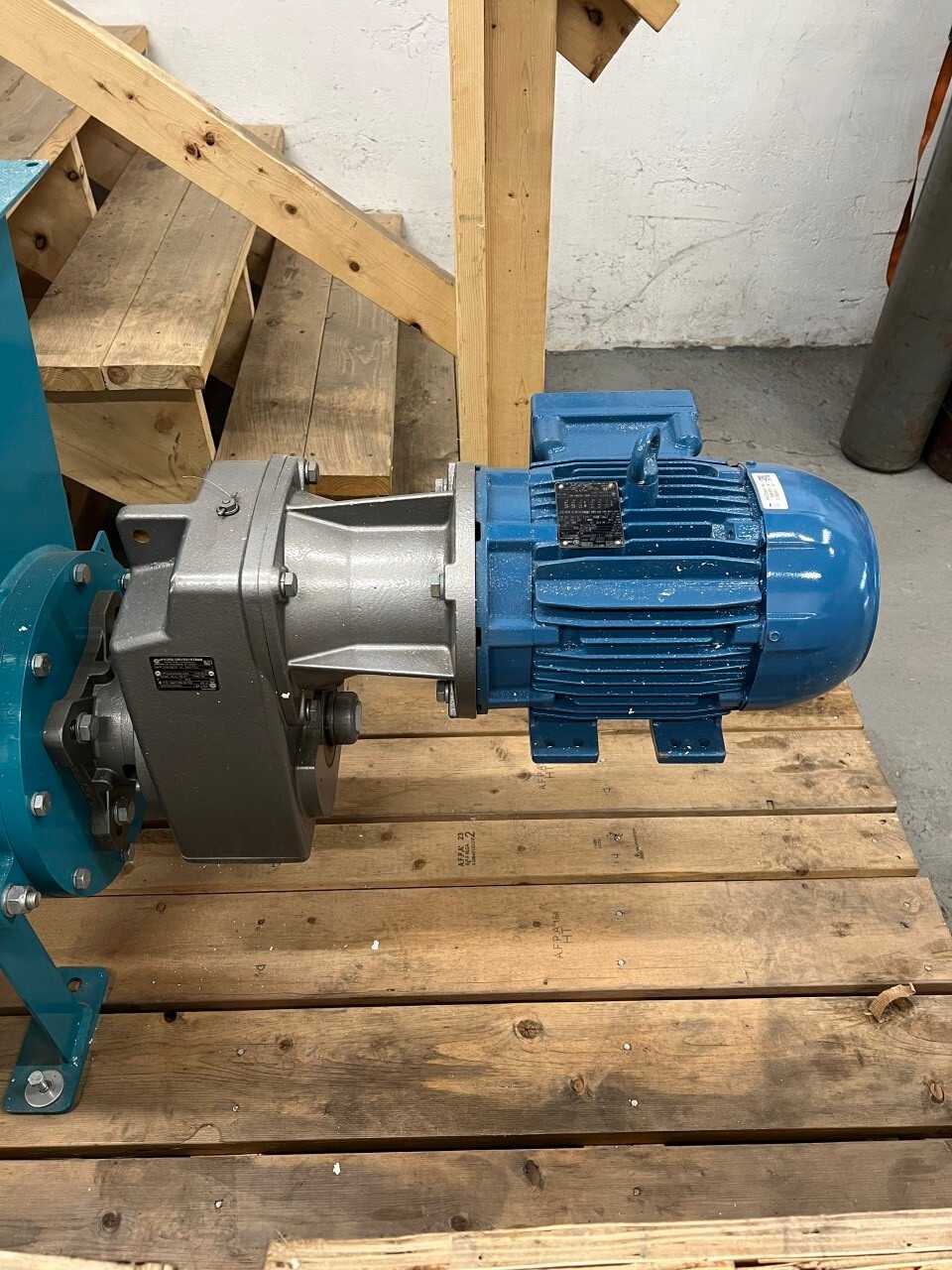 Borger CL Auger Feed System - PUMPS