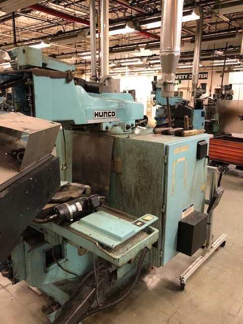 Hurco Vertical Milling Machine - CNC MACHINING CENTERS