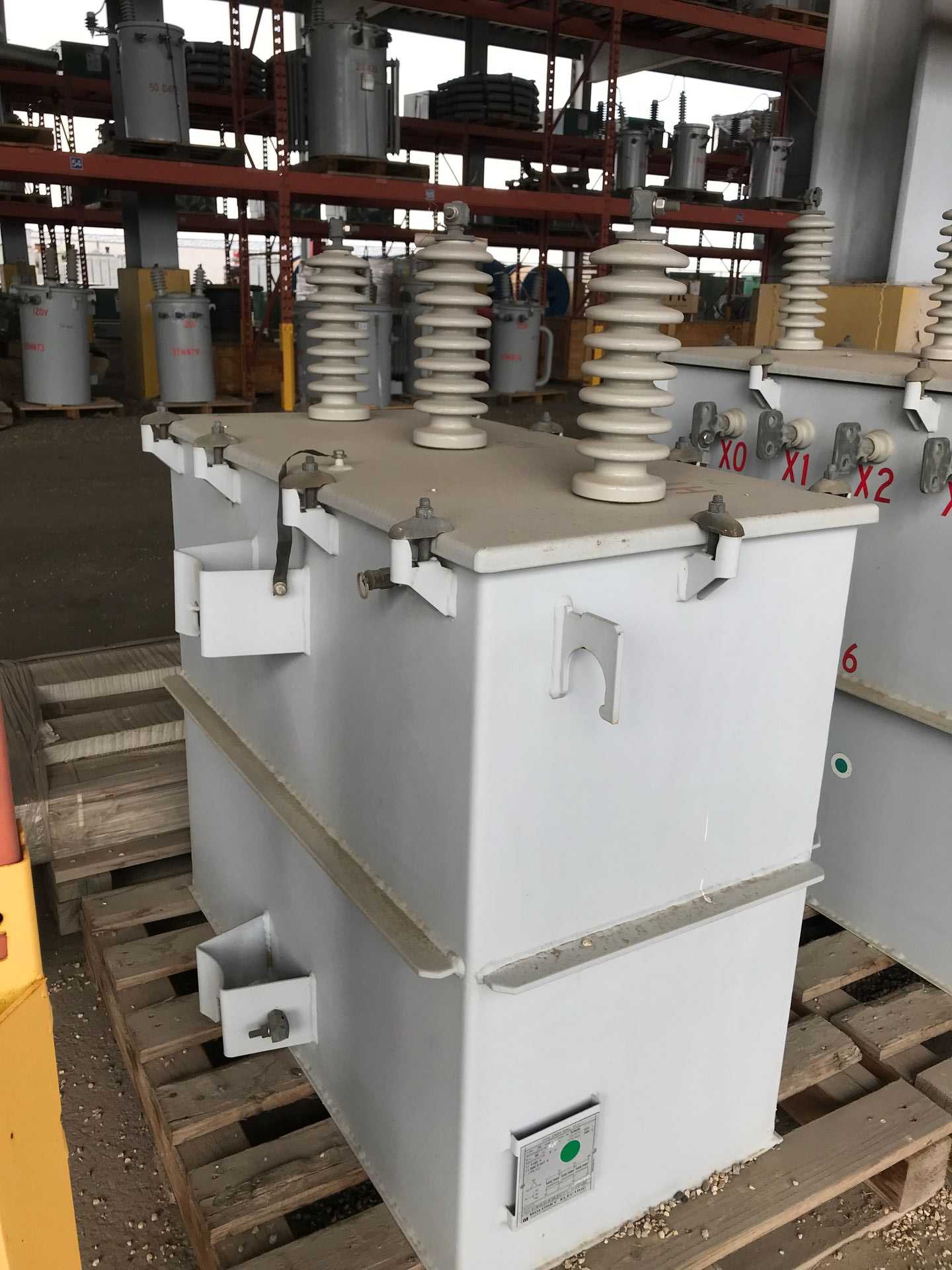 1999 Moloney 75KVA Aerial Transformer - CONTROL TRANSFORMERS