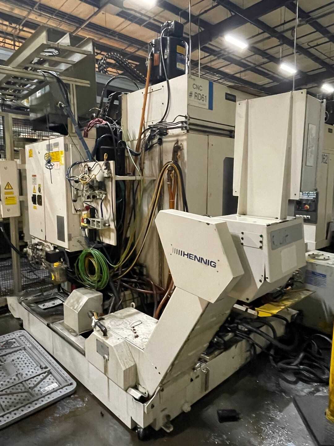 2015 Fanuc Robodrill D21L iA5 CNC Mill - VERTICAL MACHINING CENTERS