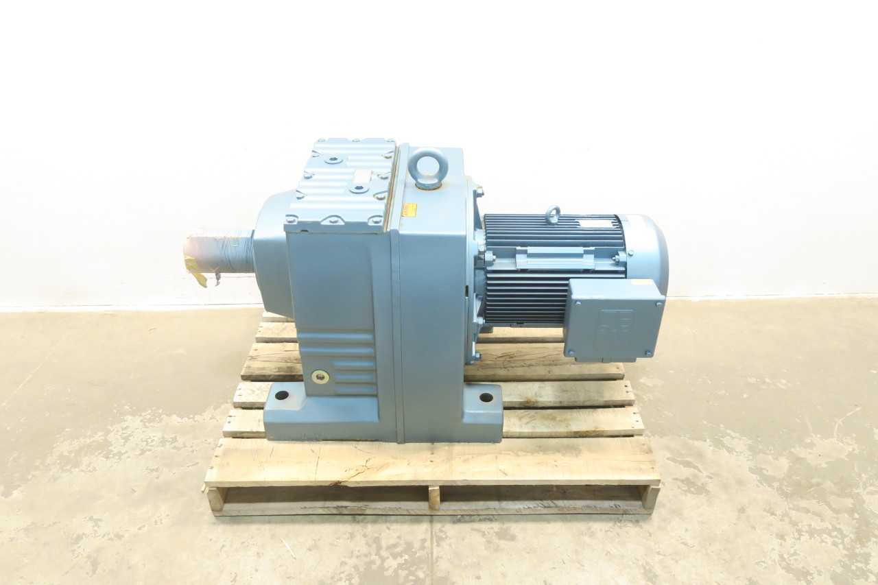 NEW SEW EURODRIVE DFV180L4-KS R167DV180L4-KS 82.91:1 30HP GEAR MOTOR - GEAR REDUCERS