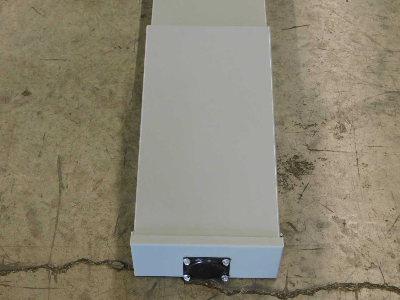 Quantity of 1 New Surplus Eaton CHU4N9NP Power Outlet Panel 125A 120V - ELECTRICAL COMPONENTS