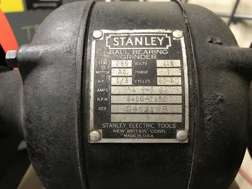 Stanley Double Ended Grinder - GRINDING MACHINES