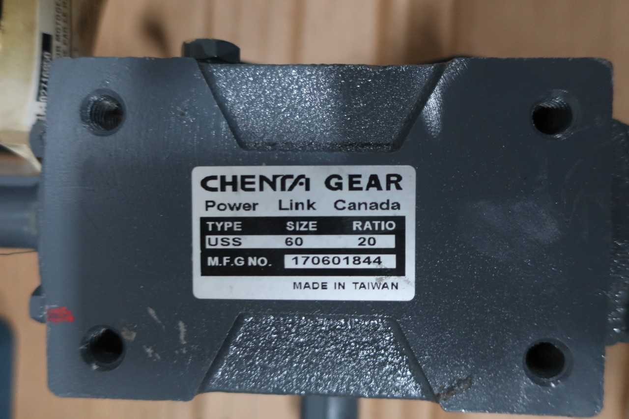 PALLET OF ASSORTED GEAR REDUCERS - GEAR REDUCERS