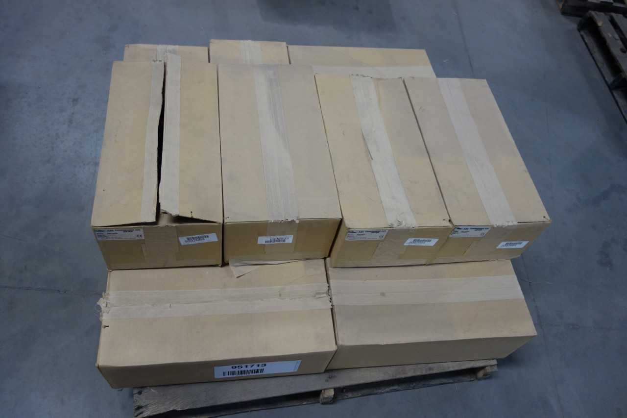 LOT OF ALTEC AIR DESICCANT AIR DRYERS - AIR DRYERS