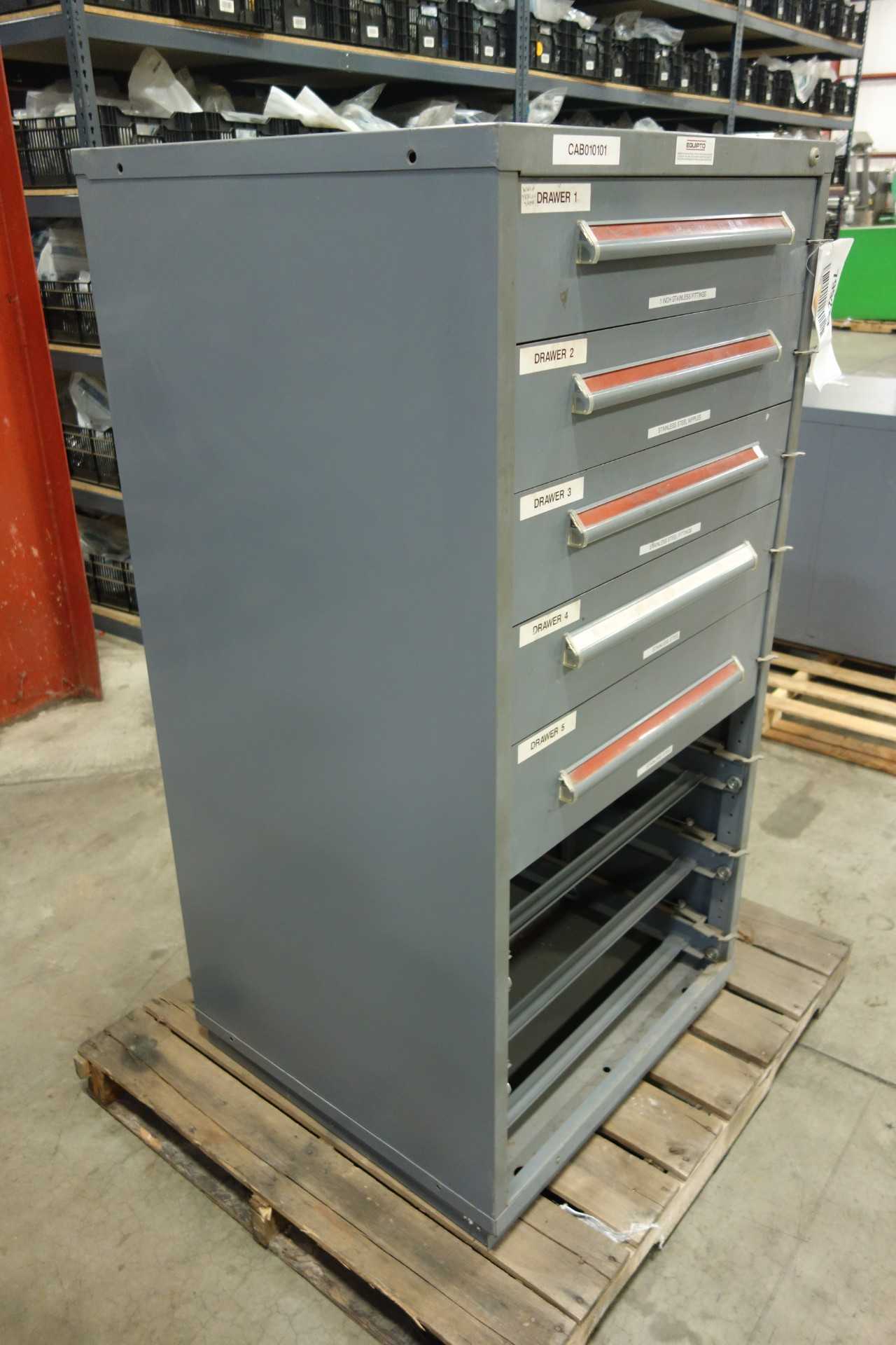 EQUIPTO 8 DRAWER TOOL CABINET 3 DRAWERS MISSING - TOOL STORAGE