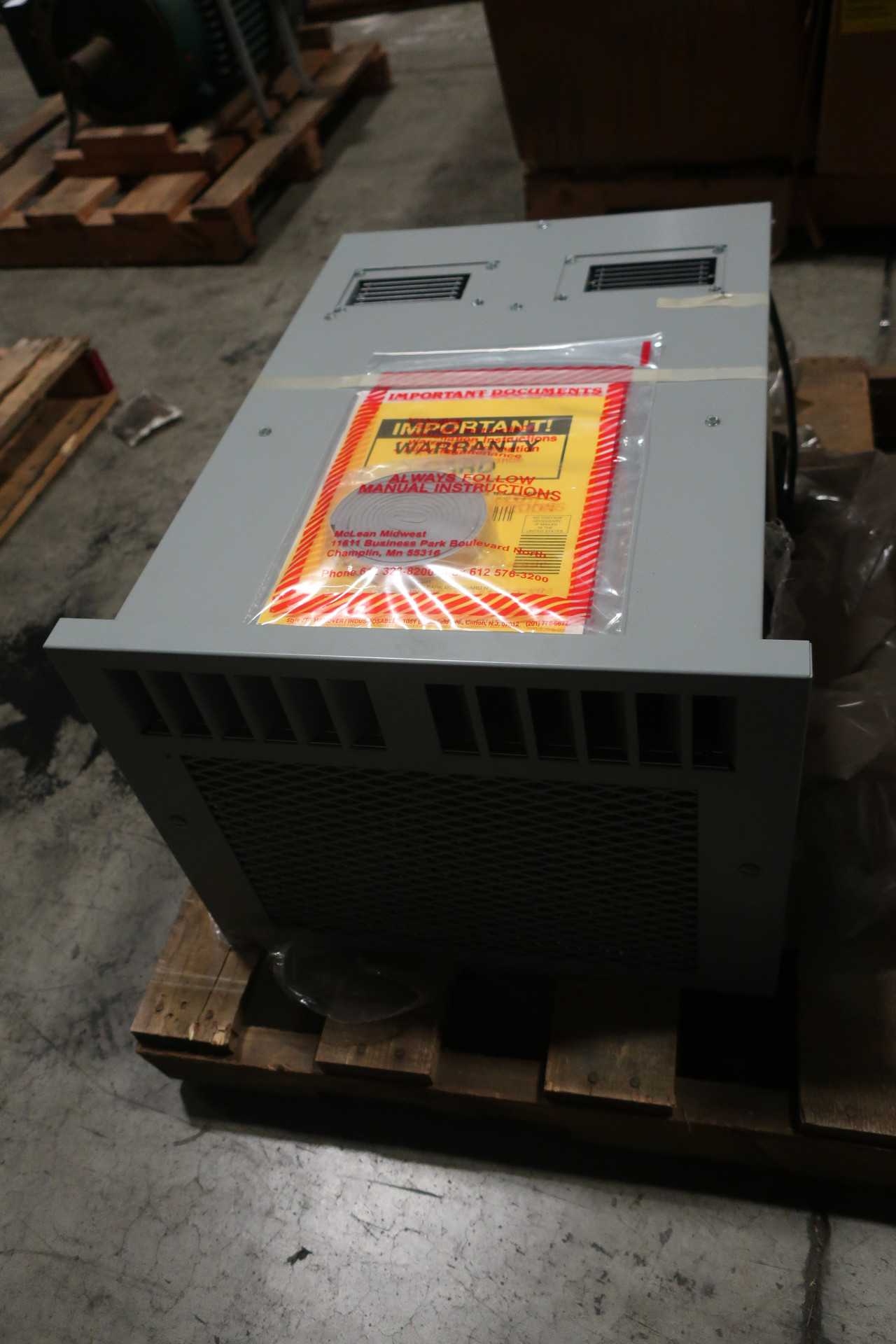 MCLEAN MIDWEST LB14-0416-003 AIR CONDITIONER 4000BTU - AIR CONDITIONER