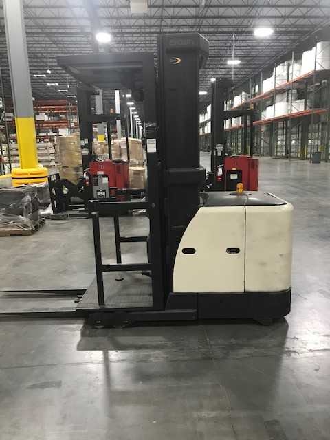 2005 Crown SP342030TT210 Order Picker, Charlotte, NC - ORDER PICKER